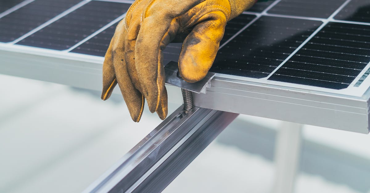 What to Expect in Terms of Cost for Repairs and Maintenance of Solar Panels